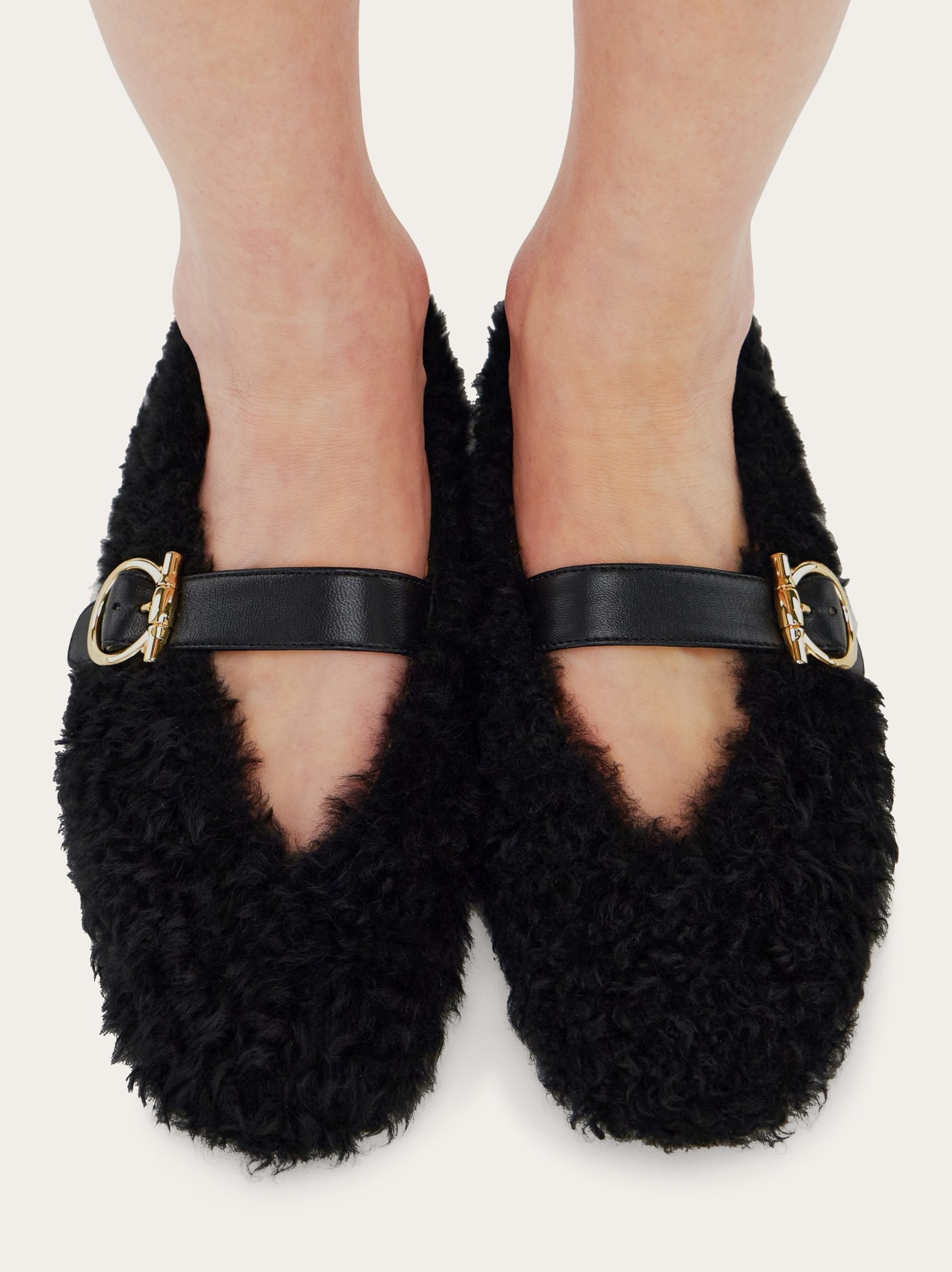 Ferragamo Shearling ballet flat - Image 6